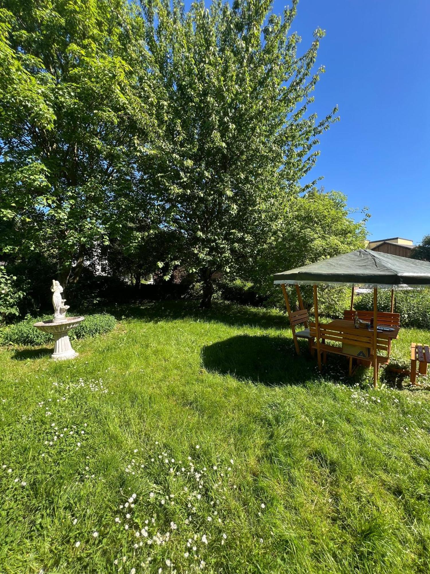 Homestayplus Schwerin Schwerin  Dış mekan fotoğraf